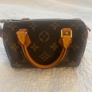 Louis Vuitton Nano Speedy